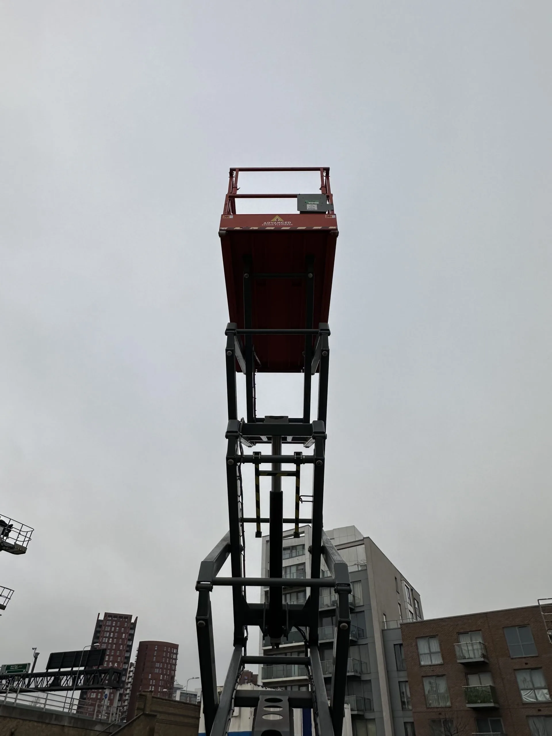 SkyJack SJ4732 | Advanced Access Platforms